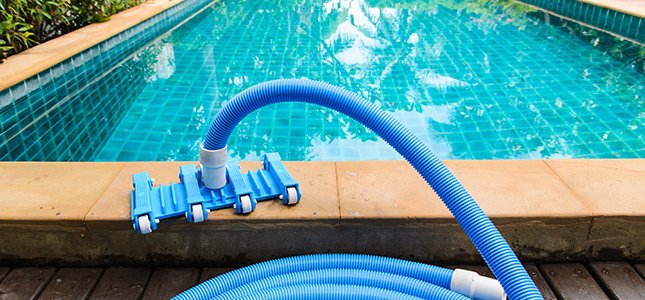 Cleaning of swimming pools in Ajman